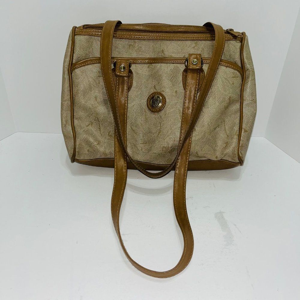 Vintage Gitano Shoulder Bag Zipper Closure 3 Sections Tan Medium Old Money City